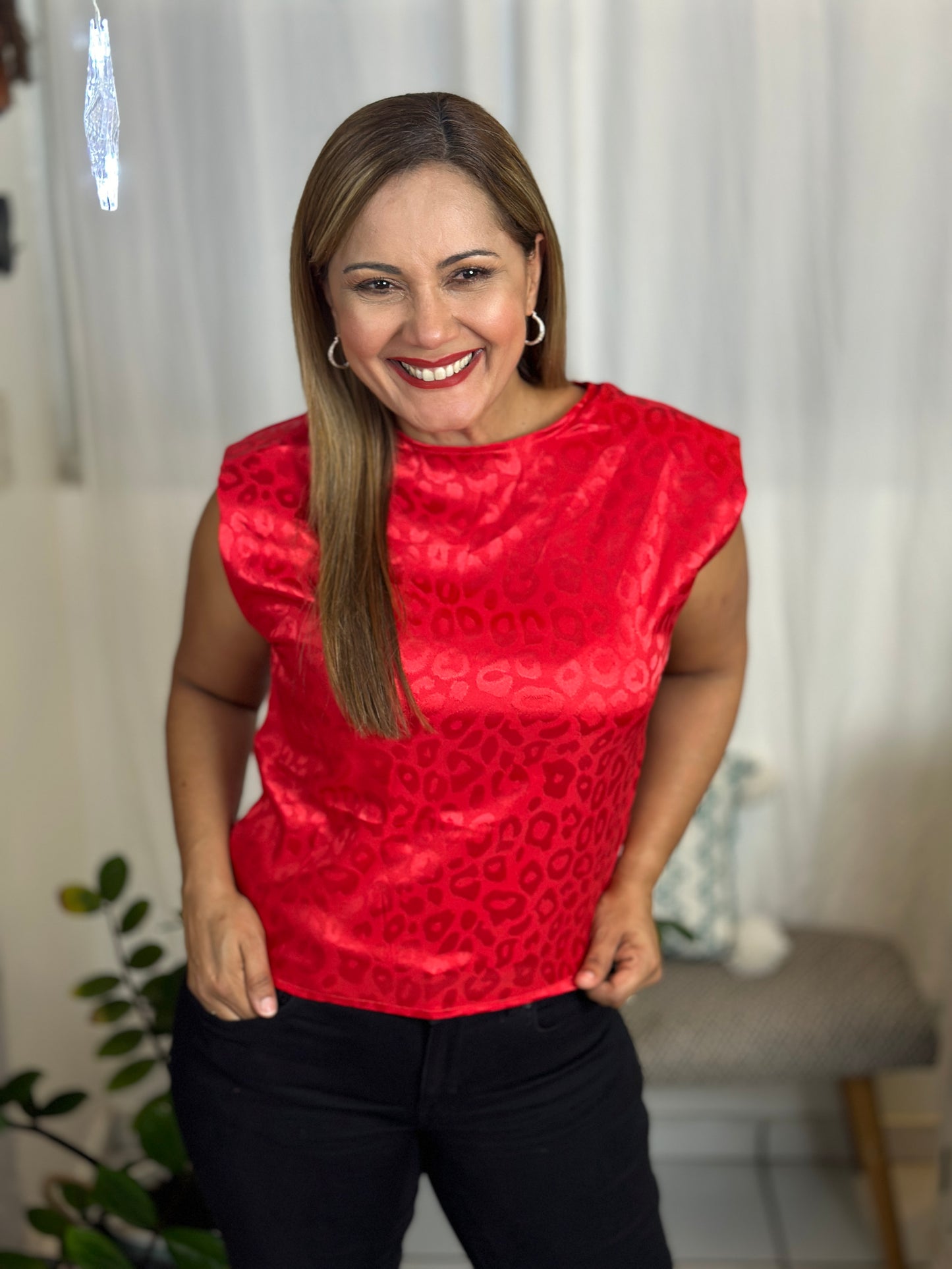 Destellos Satin Leopard Print Top