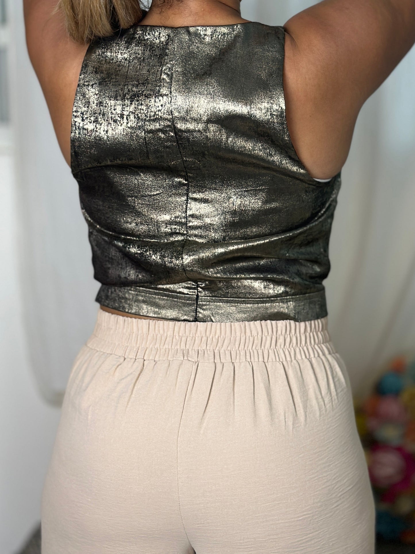 Destellos Golden Strap Top