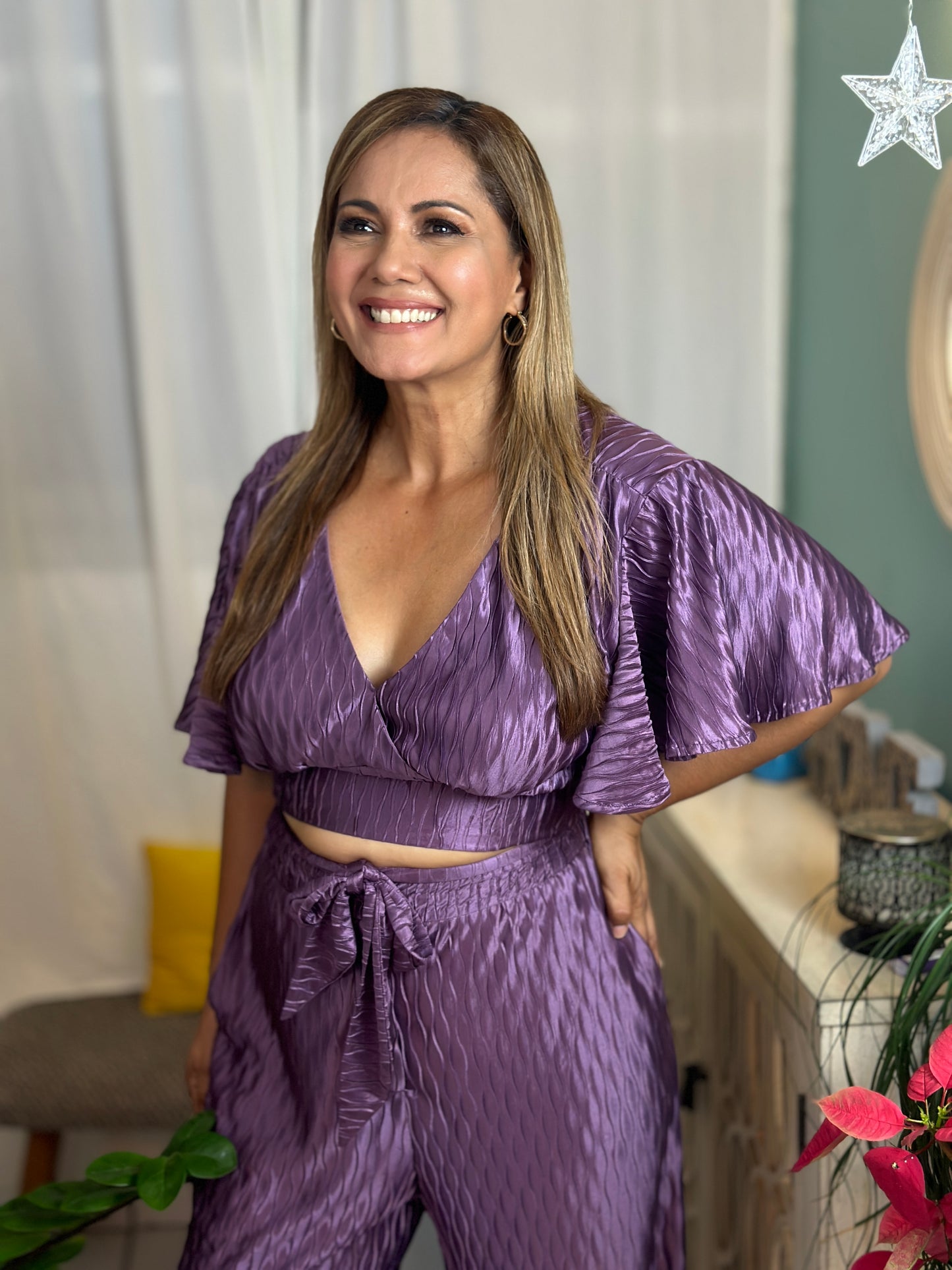 Destellos Satin Top and Pants Set