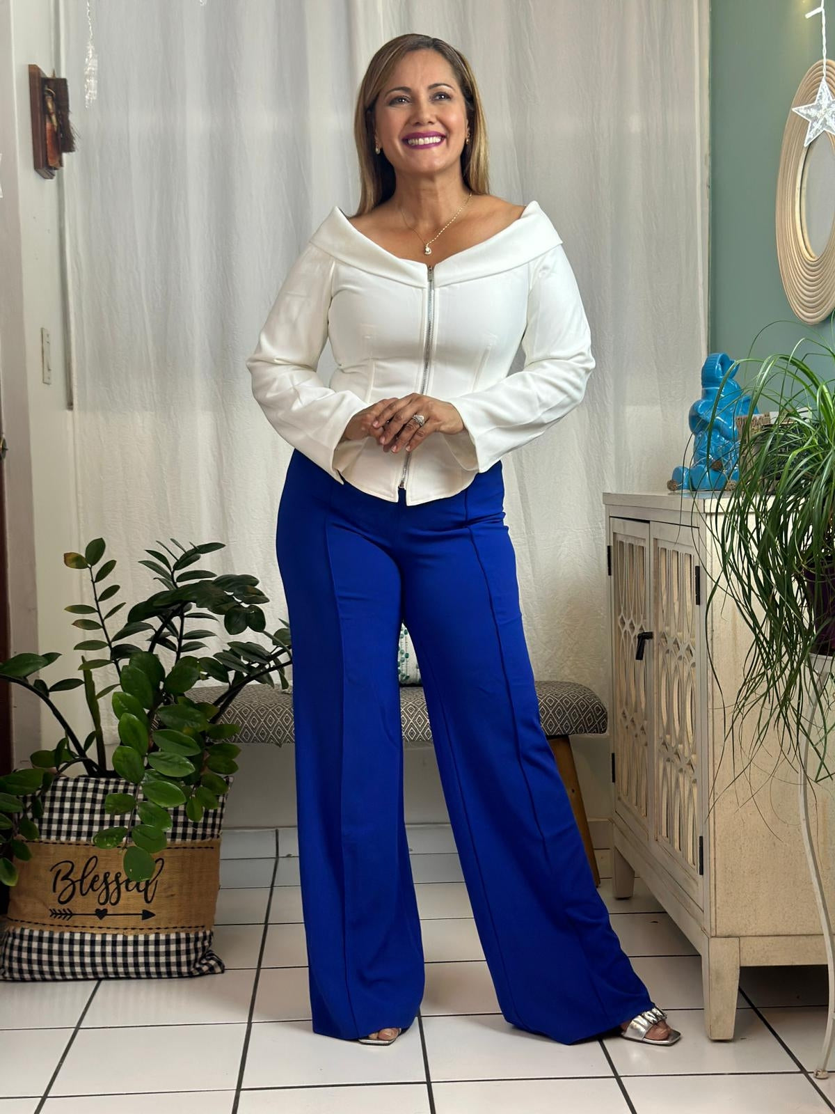 Destellos Off Shoulder Long Sleeve Top