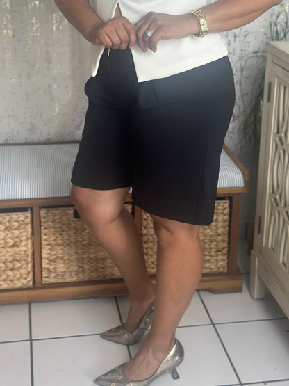 Destellos Black Bermuda Shorts 🖤✨
