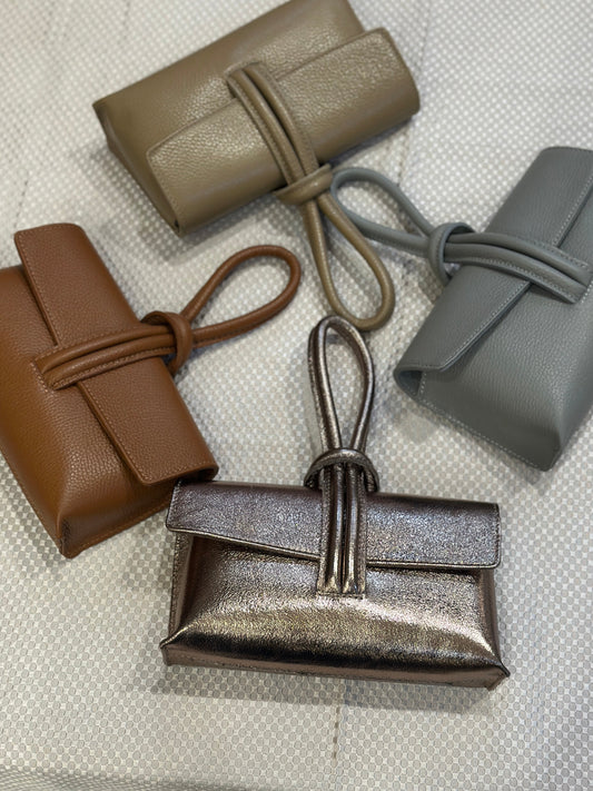 Destellos Luxury Leather Clutch