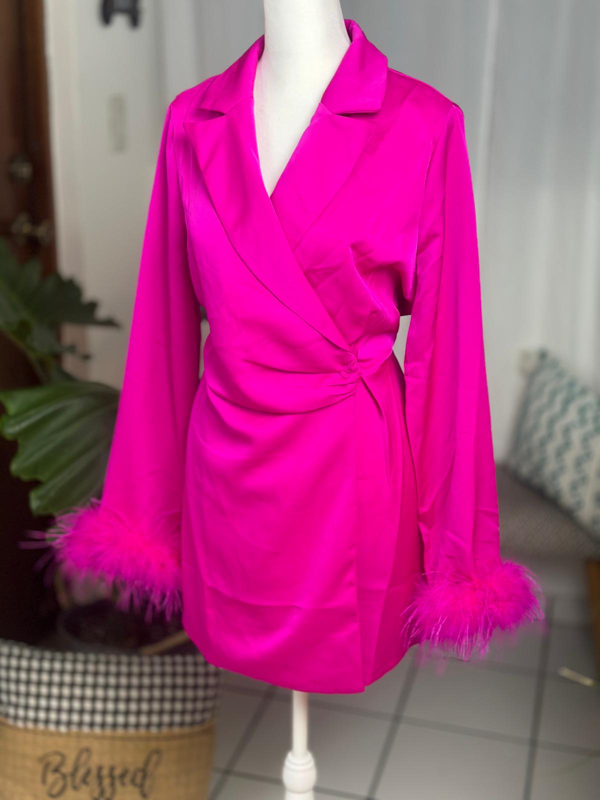 Destellos Feather Cuff Fuchsia Romper