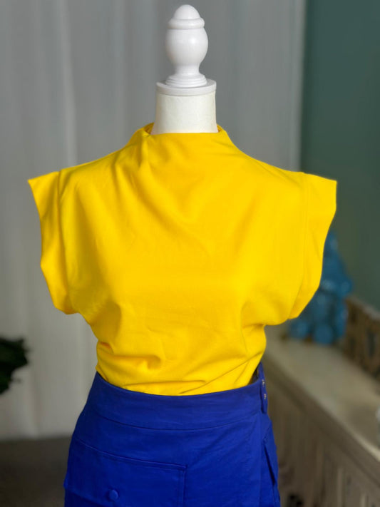 Destellos Yellow Mock Neck Elegant Top